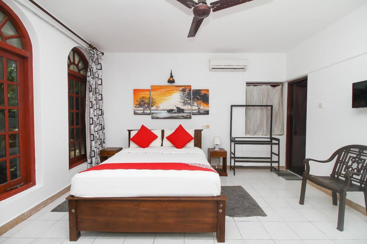 Oyo 459 Barasti Beach Resort Kalutara Exteriör bild