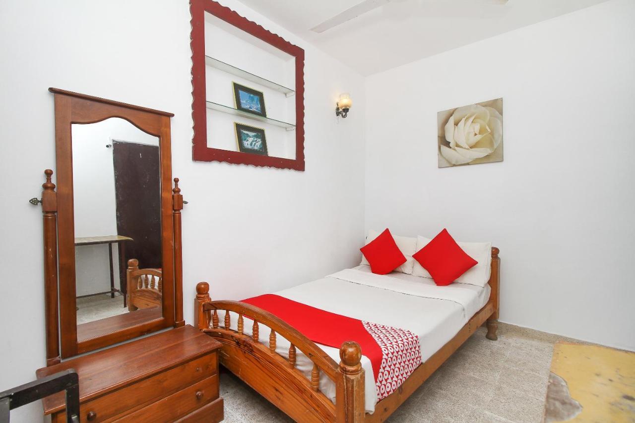 Oyo 459 Barasti Beach Resort Kalutara Exteriör bild
